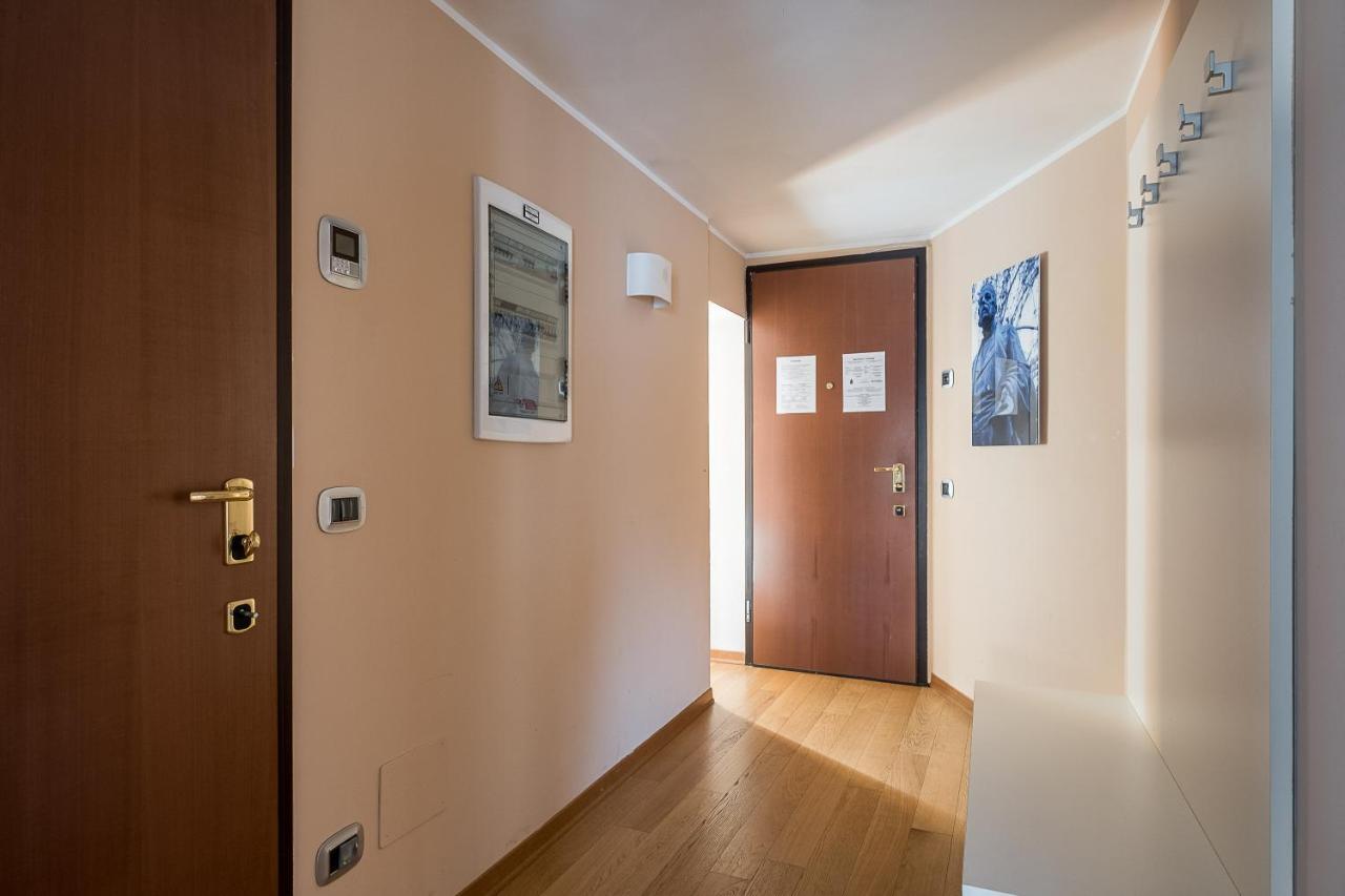 Urbanicooh Asinelli - Balcony On Piazza Maggiore Bolonia Zewnętrze zdjęcie